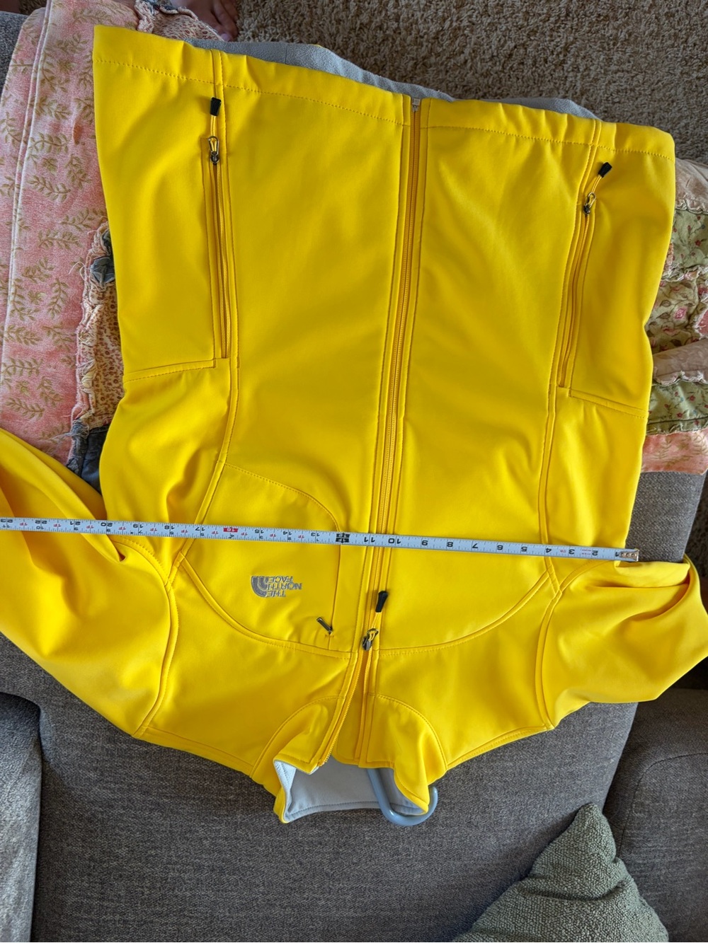 The North Face Shell Jacket - Picture 5 of 5